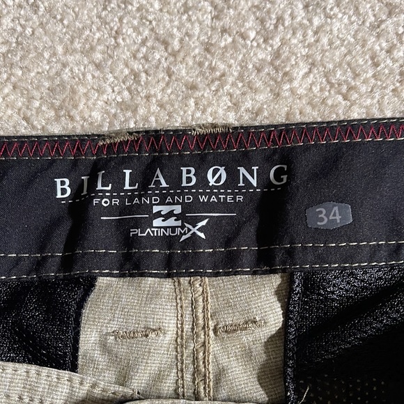Billabong Platinum X Hybrid Cargo Walkshort Khaki-34 - Picture 10 of 12